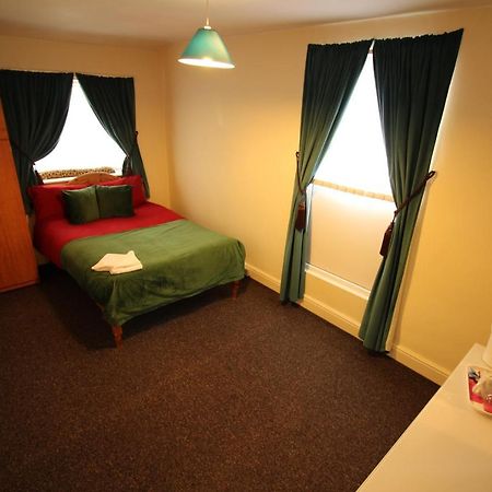 The Liverpool Reds B&B Экстерьер фото
